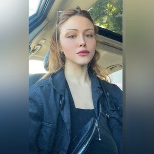 Meet your Posher, Marina